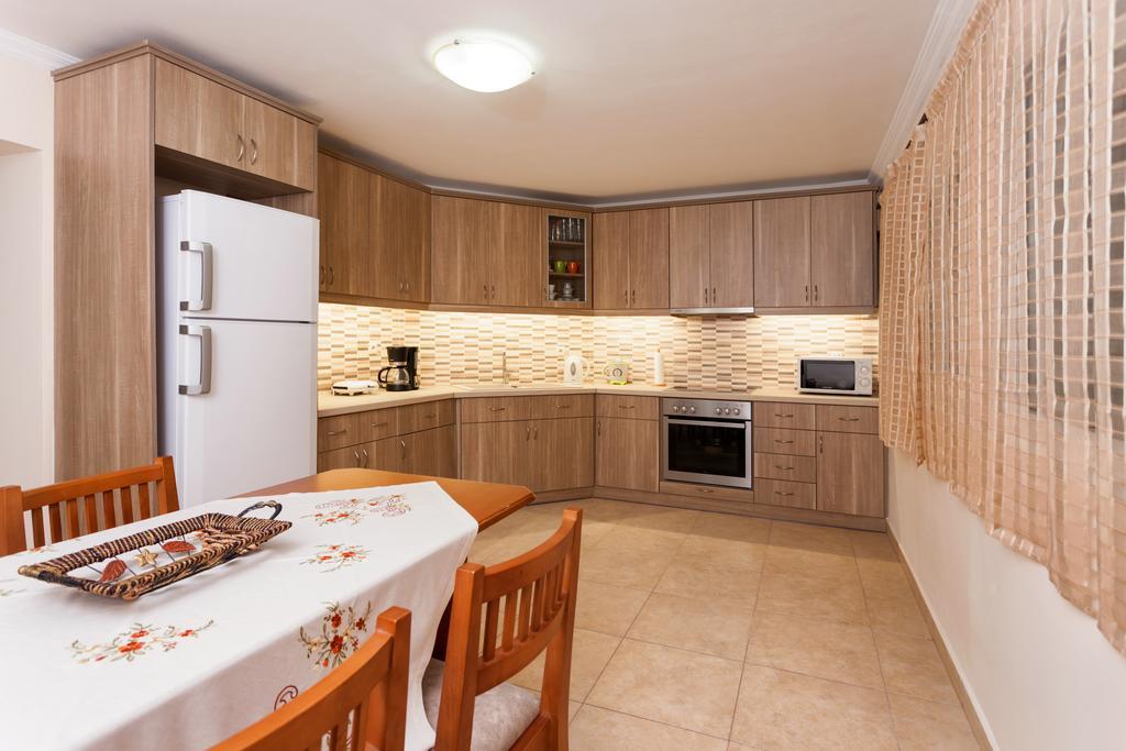 Elena'S Apartments Лаганас Экстерьер фото